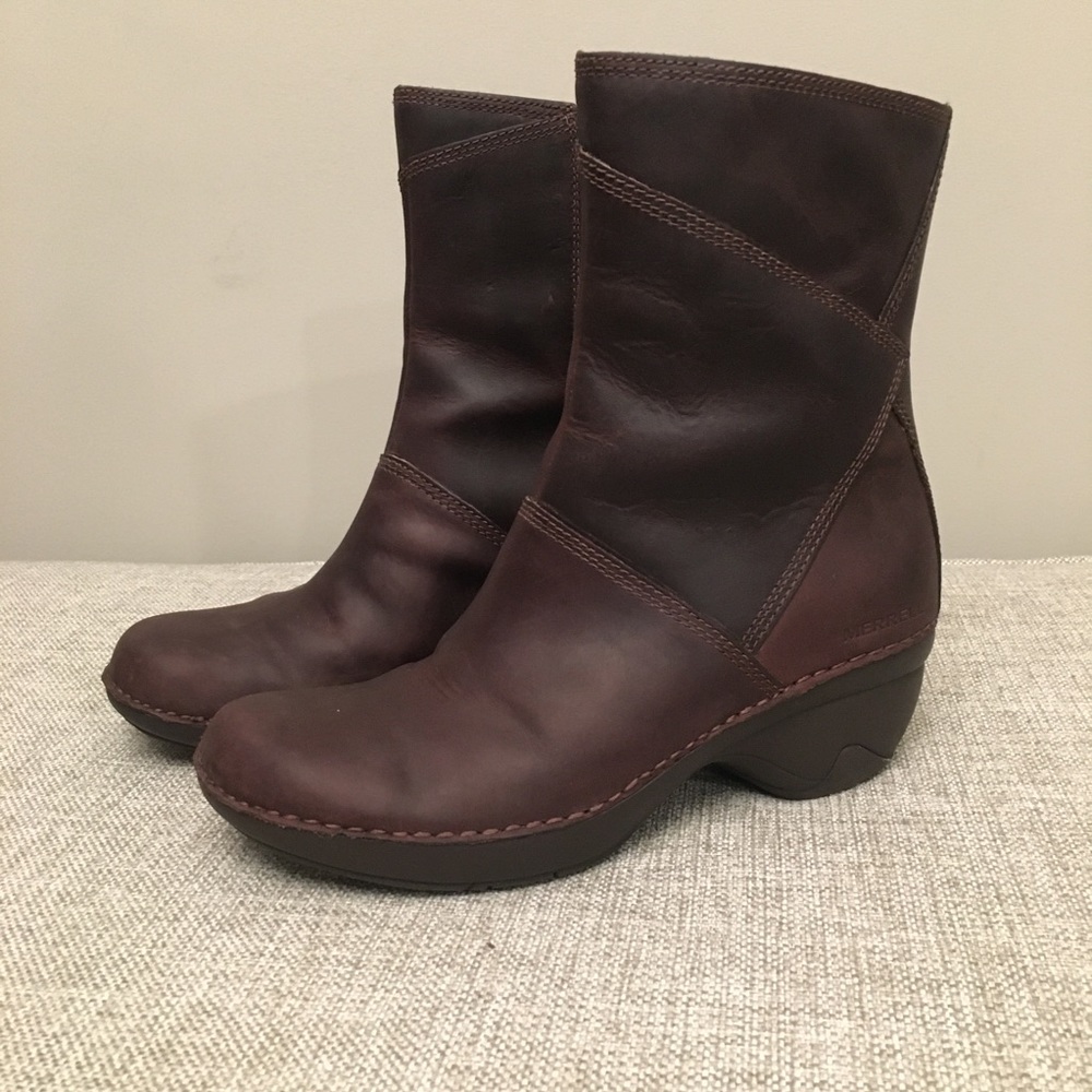 Merrell Emma Casual Short Boot.